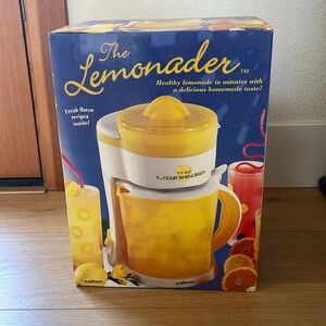 The Lemonader by Salton